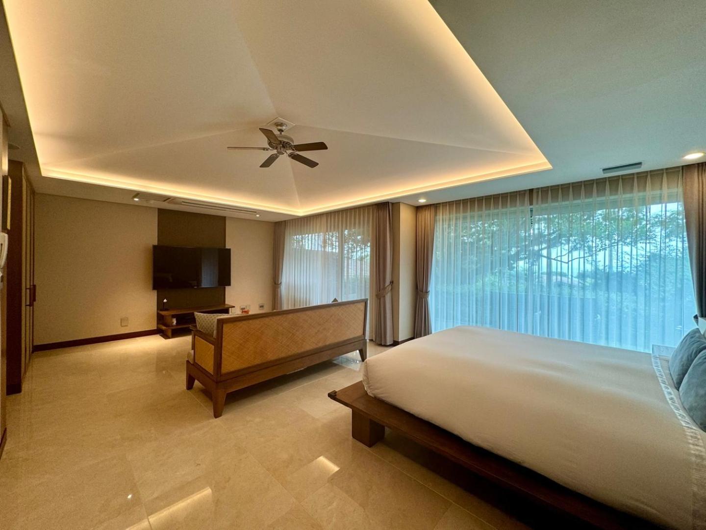The Seaes Hotel & Resort Согвипхо Номер фото