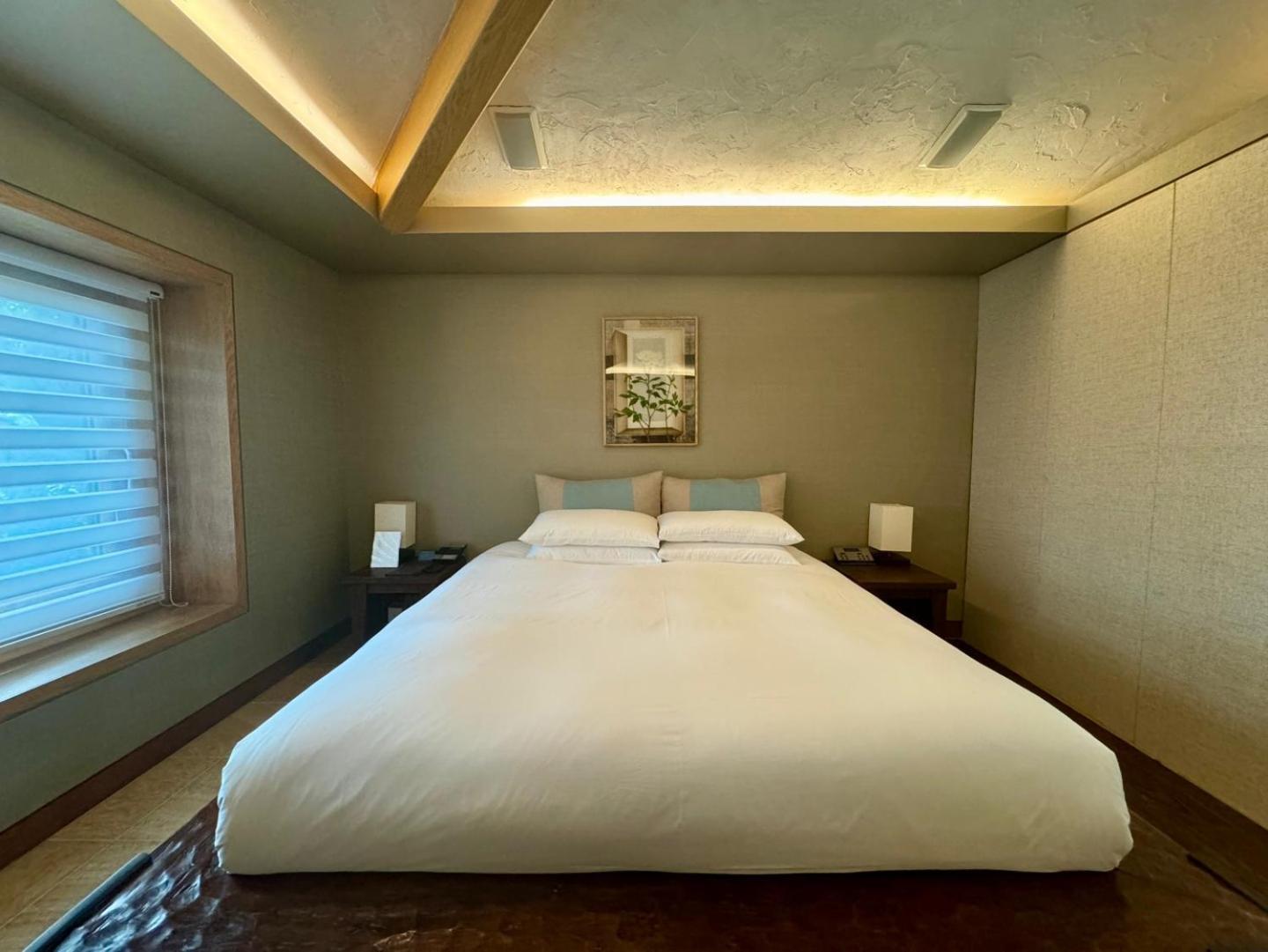 The Seaes Hotel & Resort Согвипхо Номер фото